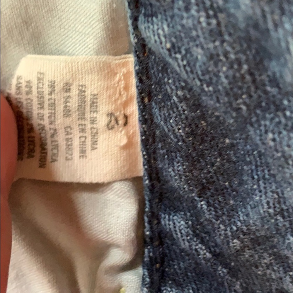 Shorts - Picture 4 of 4